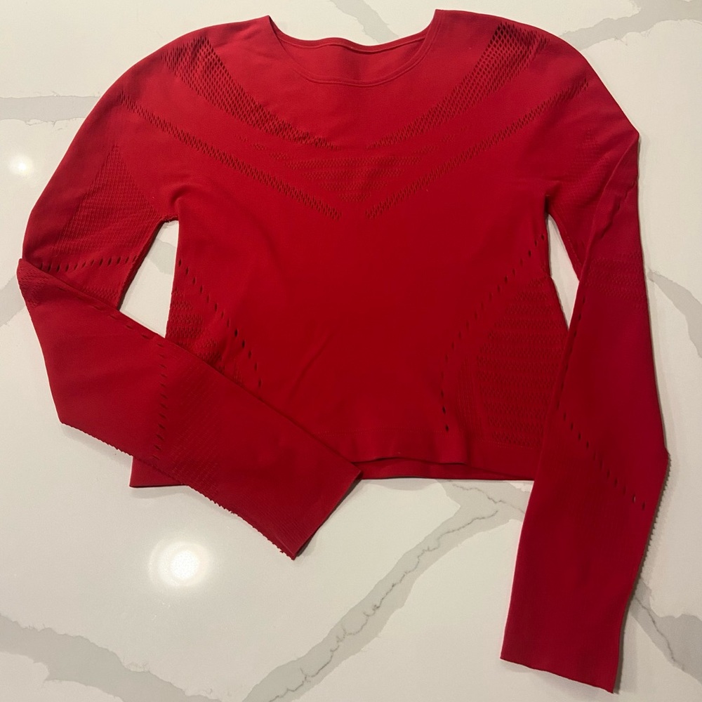 Red work out top size medium